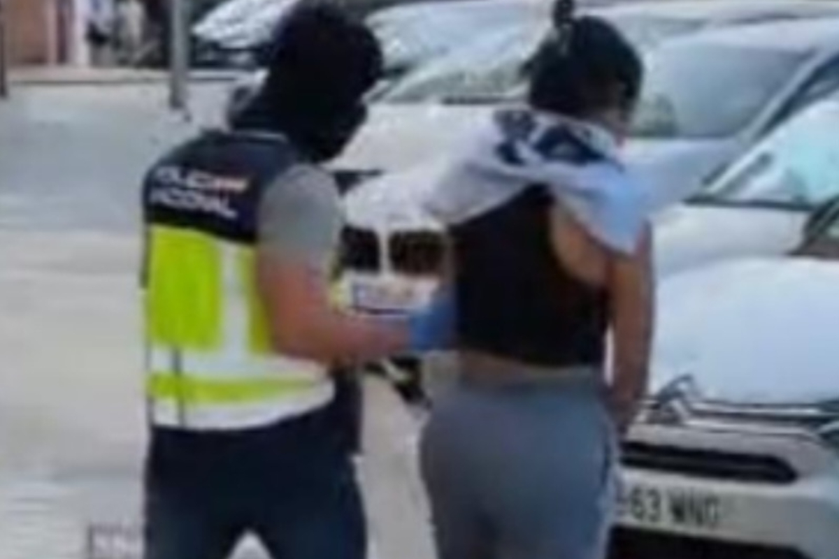 Cae una red que cobraba hasta 12.000 euros a inmigrantes ilegales marroquíes por falsas parejas de hecho para obtener la residencia