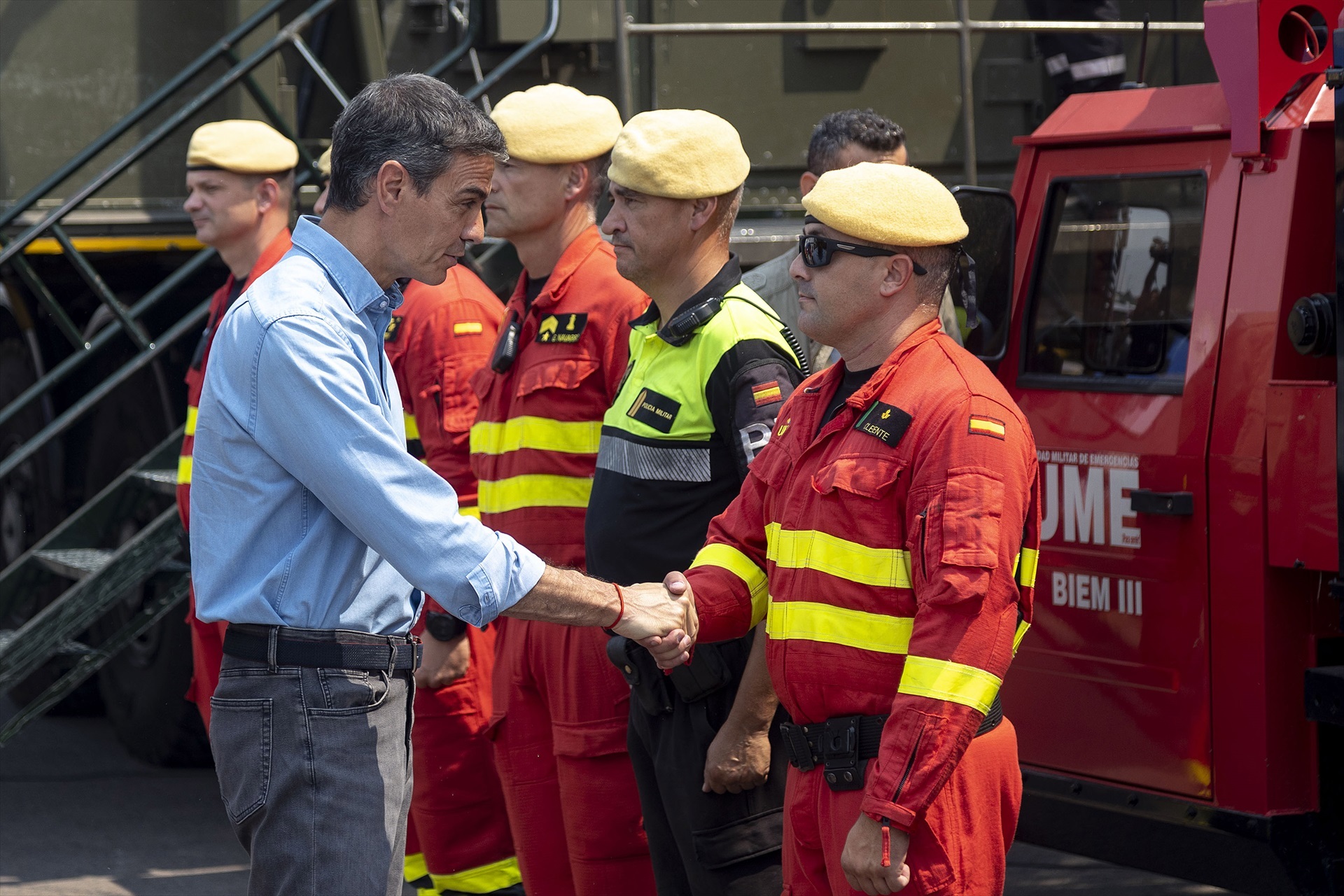 El Gobierno de Sánchez vació el fondo de emergencias reservado a incendios para pagar misiones de paz en el extranjero