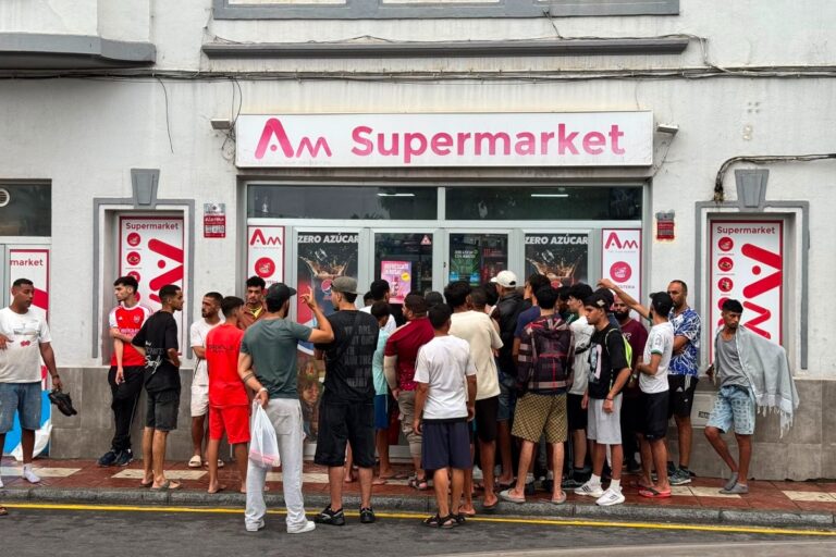 El Gobierno de Ceuta eleva a 60.000 los inmigrantes ilegales que han entrado desde Marruecos durante la invasión