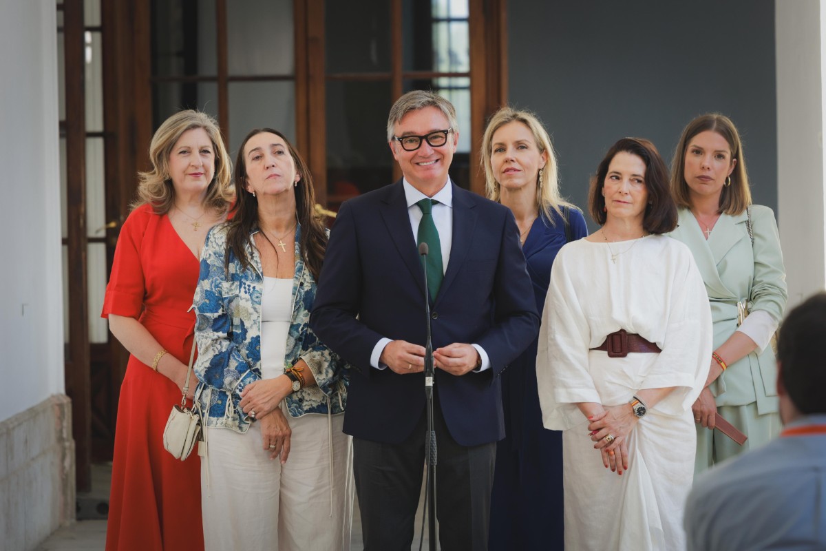 Manuel Gavira (VOX) reitera que el nuevo Gobierno andaluz defenderá el «sentido común» y trabajará para que los españoles «sean los primeros»