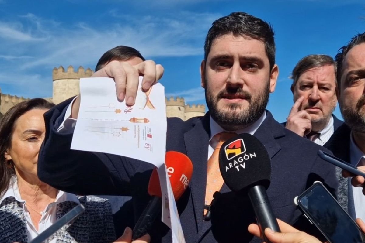 VOX elimina la «paga semanal» que los menas recibían del Gobierno de Aragón: suponía un coste anual de 180.000 euros