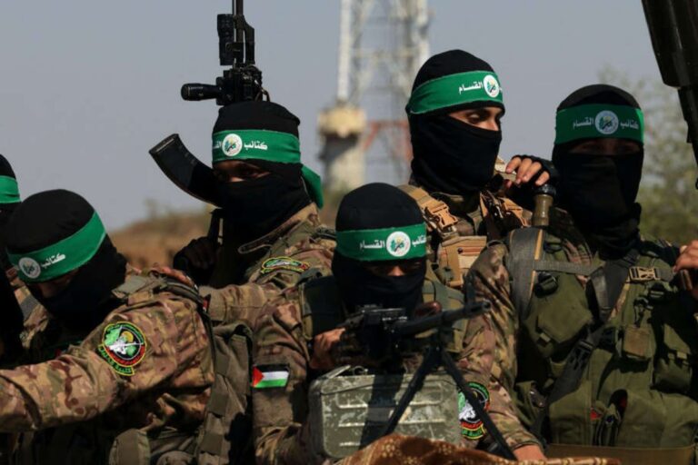 Trump anuncia un acuerdo para el «desarme total» de los terroristas de Hamás en el marco de su plan de paz para Gaza