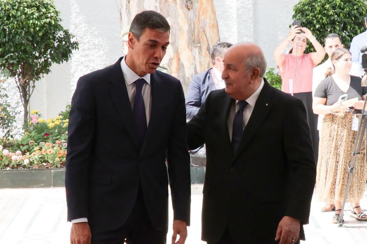 Pedro Sánchez rechaza la soberanía energética de España y pacta aumentar la llegada de gas argelino