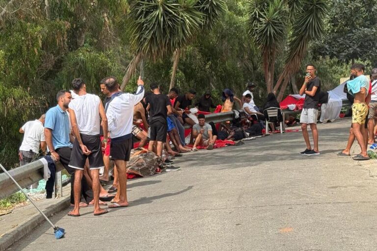 Los propietarios de Ceuta disparan las ventas de viviendas desde la invasión y los precios caen hasta un 30%