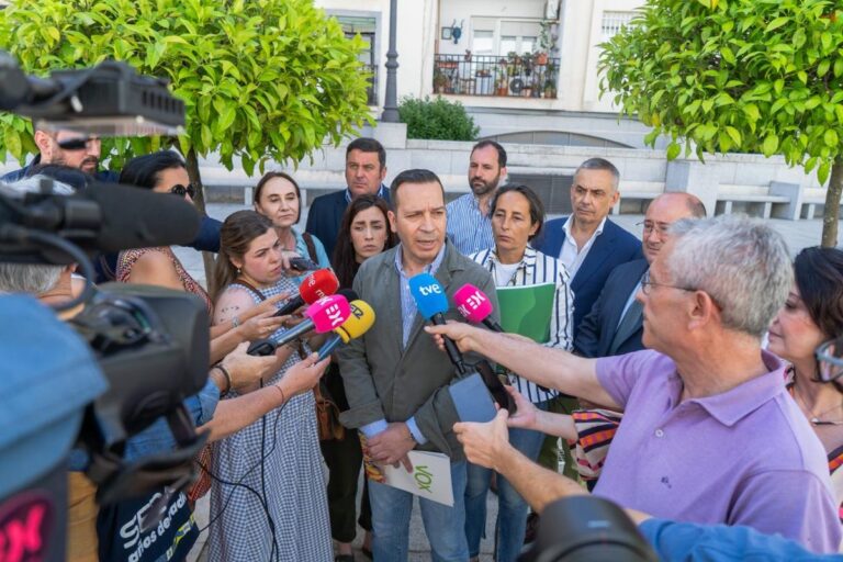 Las ayudas a la natalidad en Extremadura aumentan a dos millones de euros gracias a las enmiendas de VOX