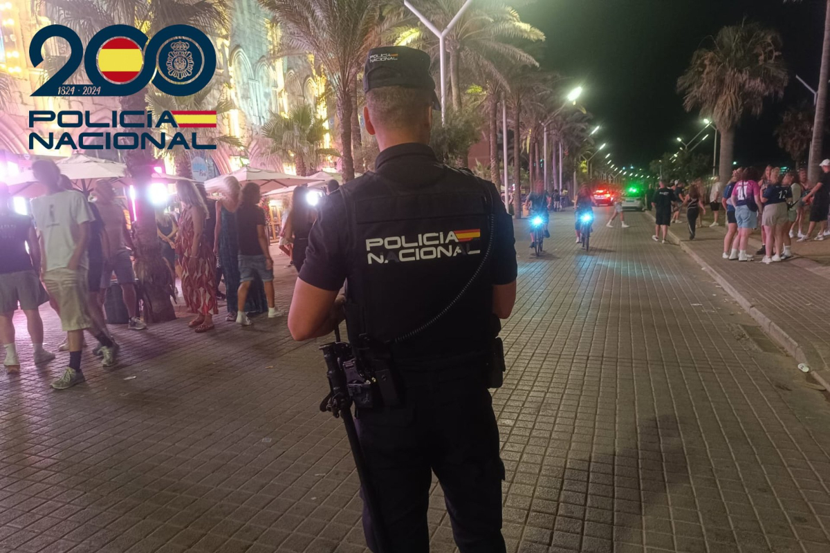 Detenidos tres marroquíes por arrastrar y agredir sexualmente a una mujer en la Playa de Palma tras rechazarles