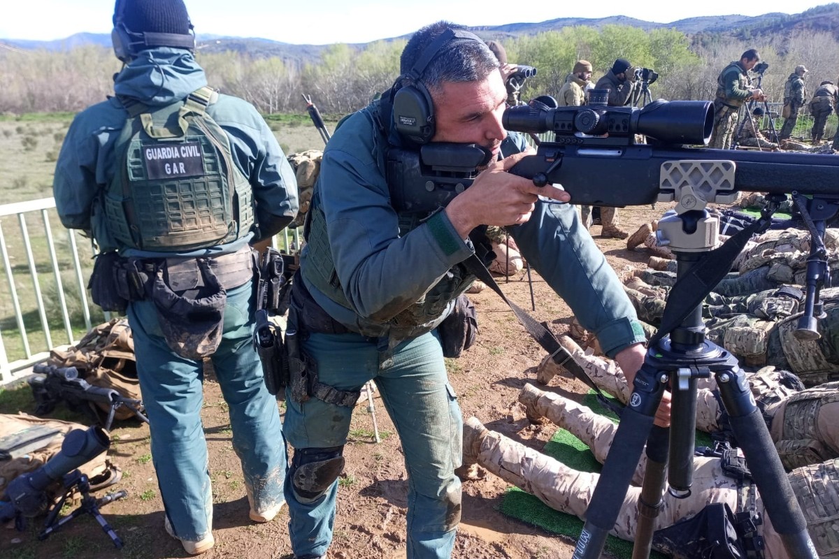 La Guardia Civil mantiene inutilizadas  9.000 pistolas por falta de munición tras el veto del Gobierno de Sánchez a comprar a Israel balas compatibles