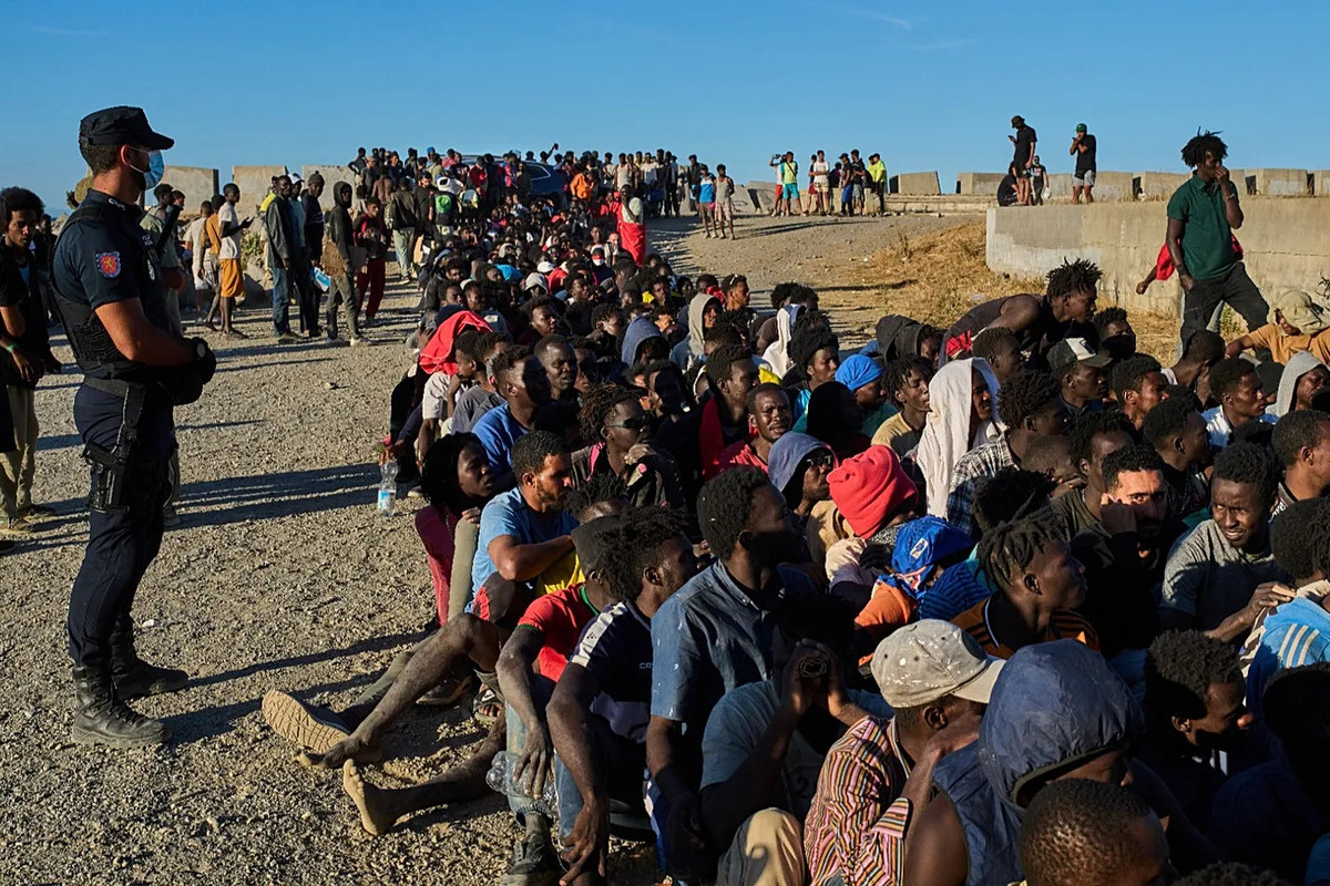 Los jueces de Ceuta piden auxilio al CGPJ por la invasión migratoria: los casos penales han aumentado un 800%