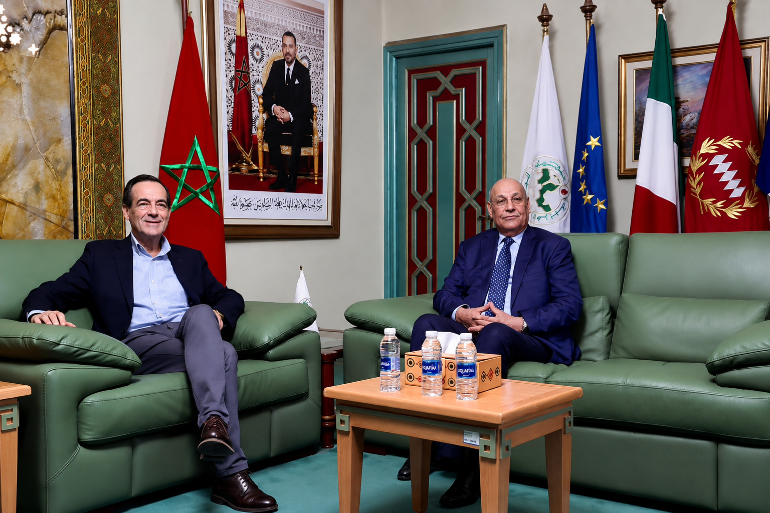 Denuncian a Bono y a la Cónsul de España en Tánger por malversación y prevaricación al vivir en la residencia oficial del Consulado mientras ampliaba su mansión