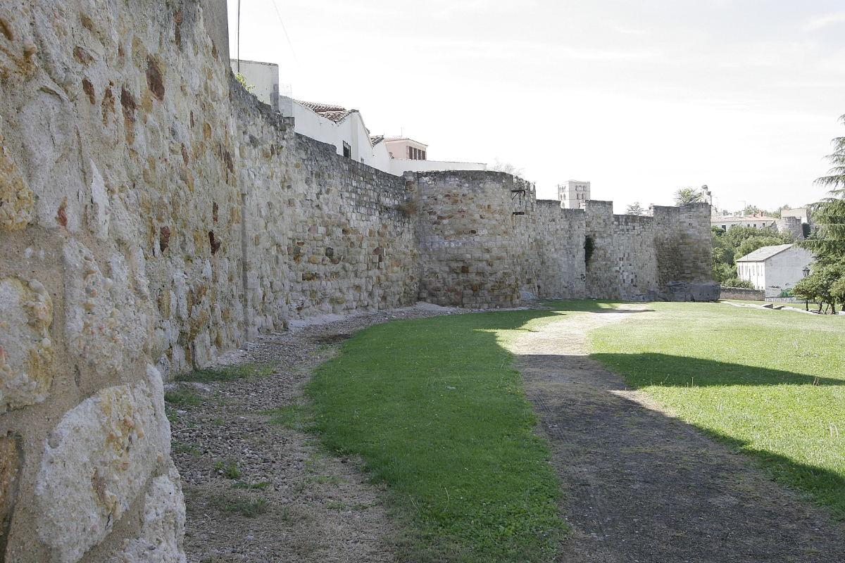 El patrimonio español en peligro: más de 1.600 iglesias, castillos, palacios y bienes históricos están en riesgo de desaparecer