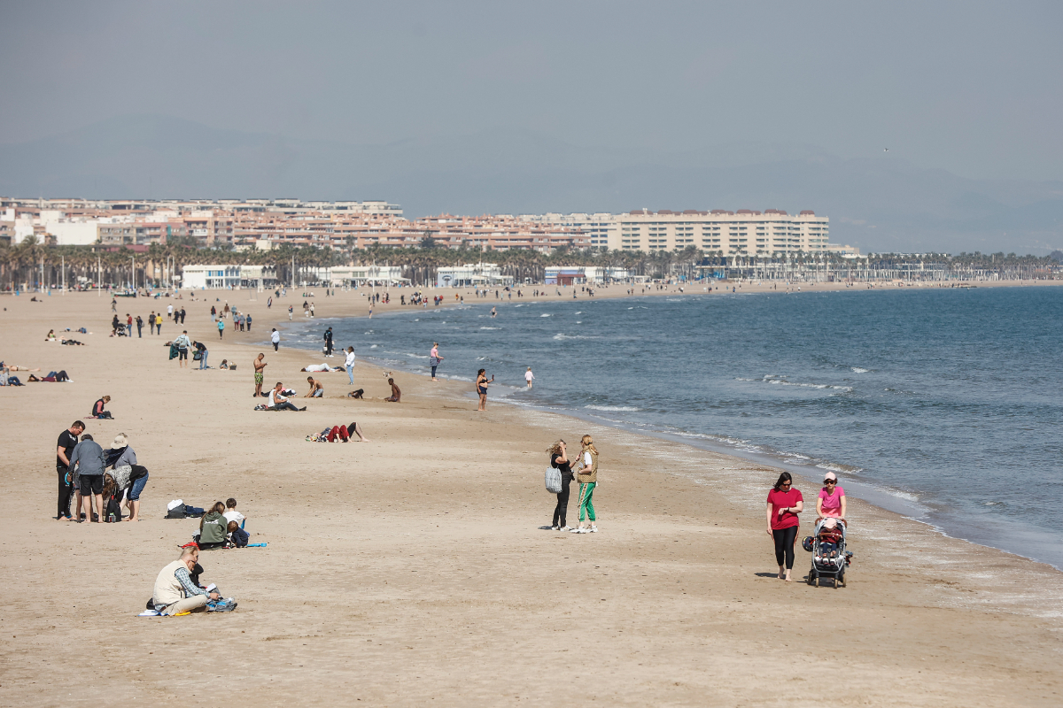 La demanda extranjera supera ya el 25% de la vivienda en Alicante, Baleares, Málaga y Tenerife