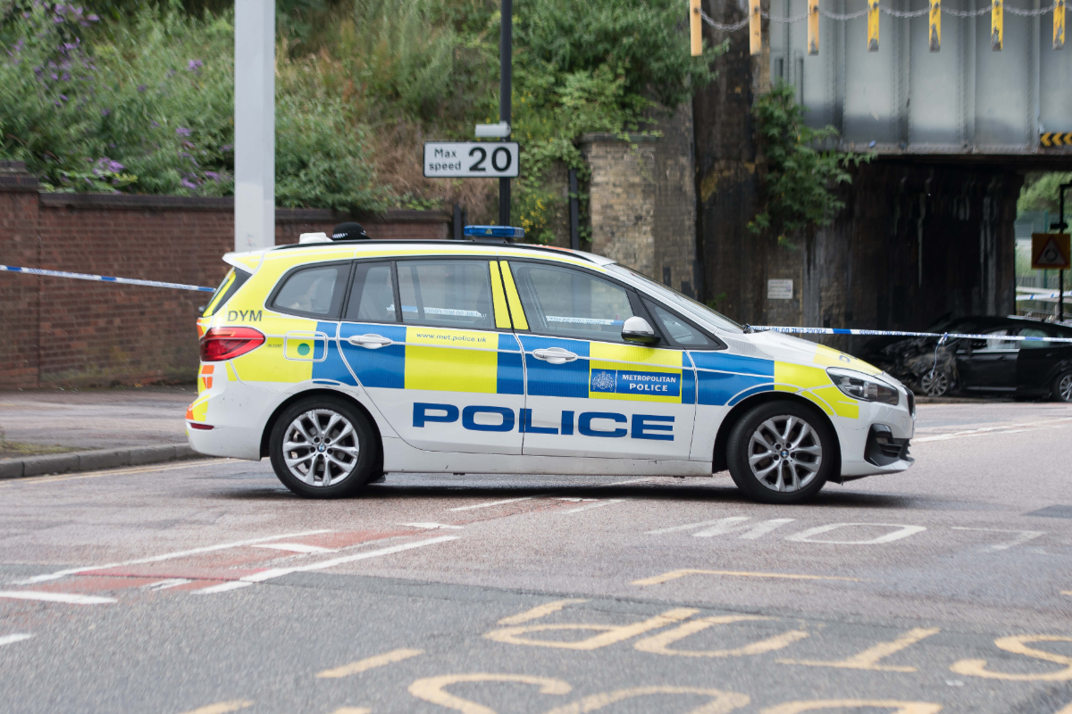Policías no musulmanes en Inglaterra son invitados a hacer Ramadán para «entender» a sus compañeros islámicos: promueven un «ayuno solidario»