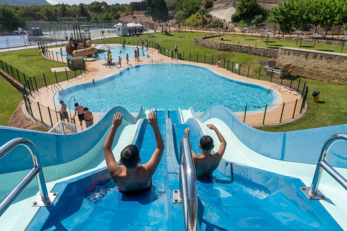 Berlín financia con dinero público una piscina que sólo admitirá a personas negras