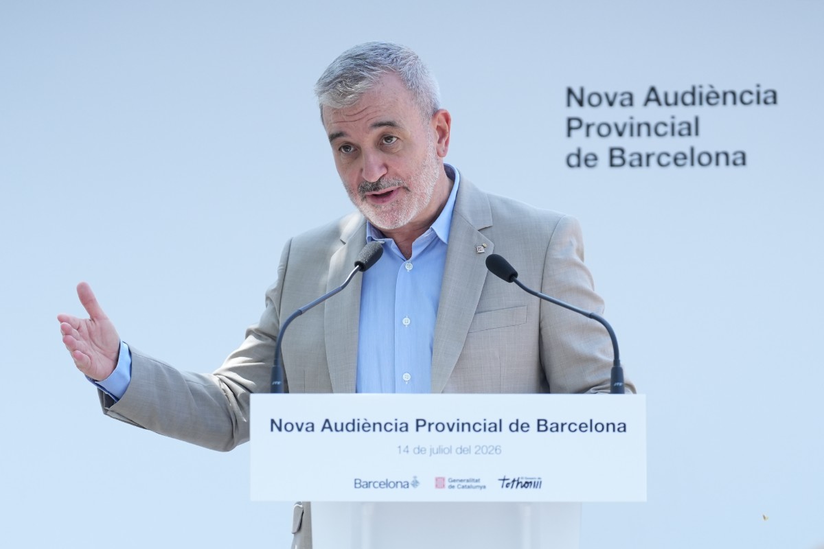 El Ayuntamiento de Collboni concede «a dedo» 10.000 euros a una asociación separatista que quedó fuera de las ayudas