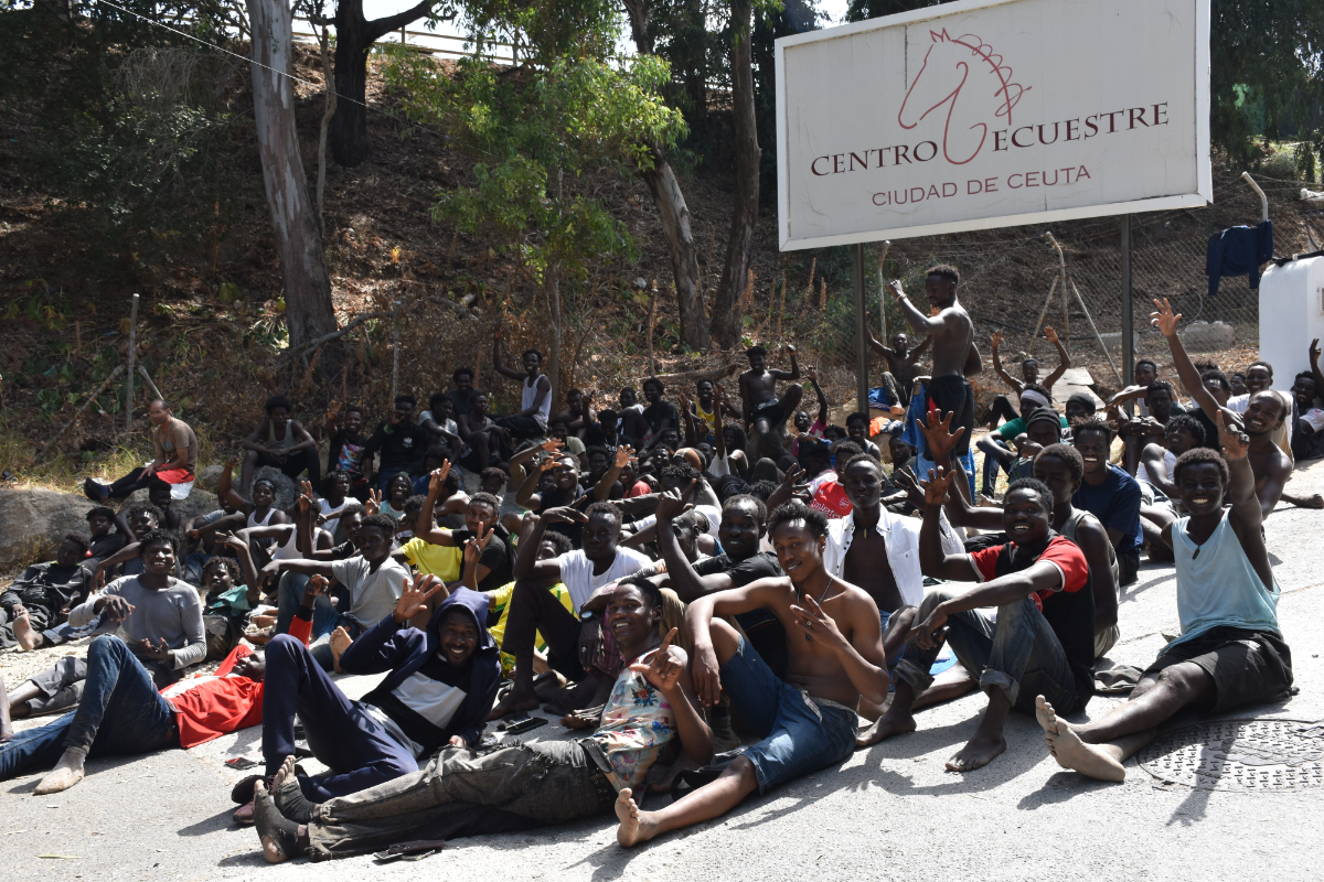 La Guardia Civil alerta de un «riesgo real» de otra invasión migratoria sobre Ceuta el 15 de agosto