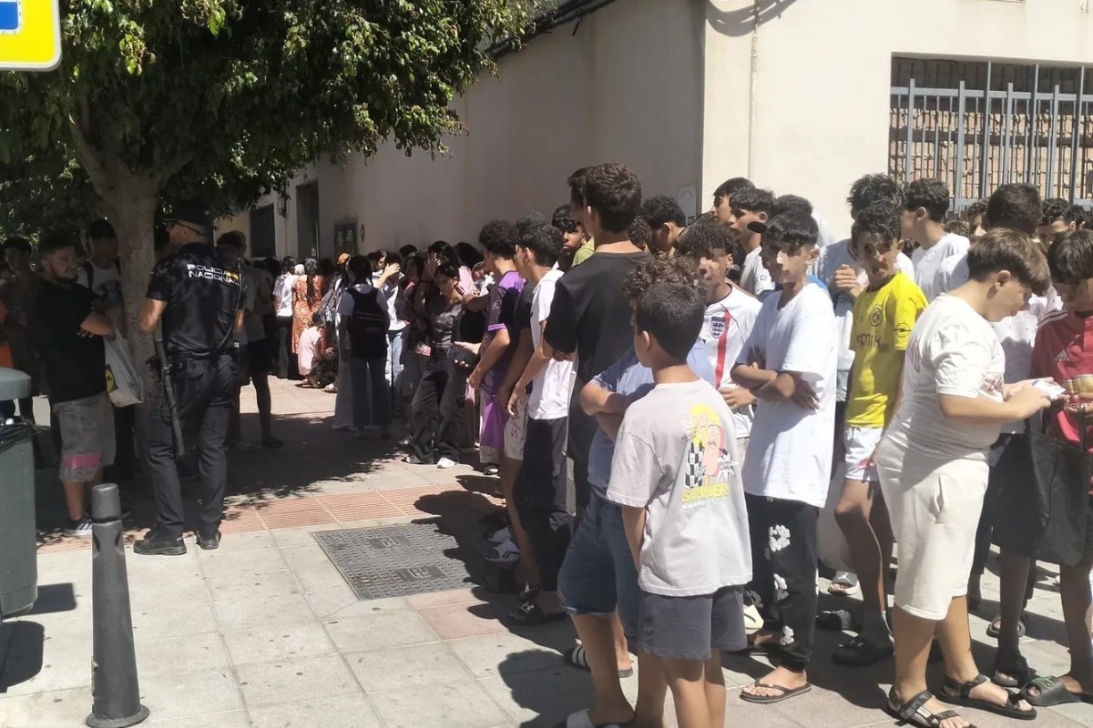 El negocio de los «pisos patera» se extiende por Ceuta tras la invasión de miles de inmigrantes ilegales