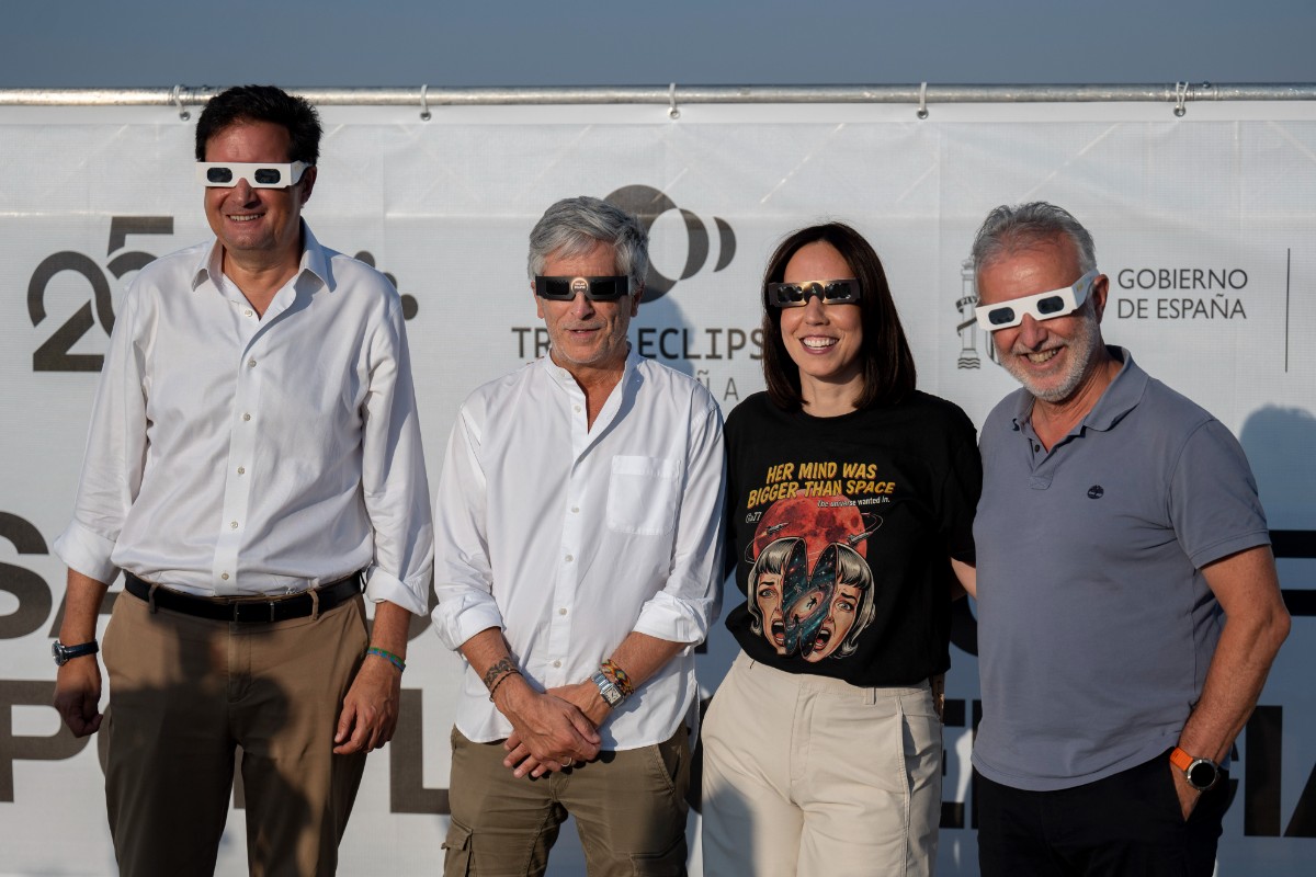 El Gobierno gasta más de 72.000 euros en una fiesta por el eclipse: zona VIP, barra libre y concierto