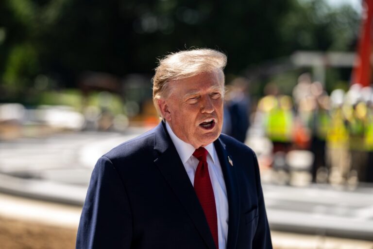 Trump declara la mayor «guerra económica» contra el régimen de Irán: «Generará consecuencias tremendas»