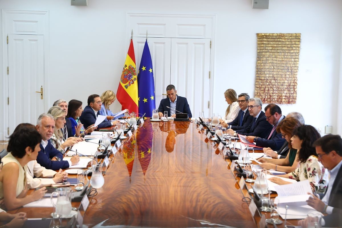 El Gobierno asume ahora que la crisis de Ceuta durará al menos hasta el 31 de diciembre y abre la puerta a prorrogarla