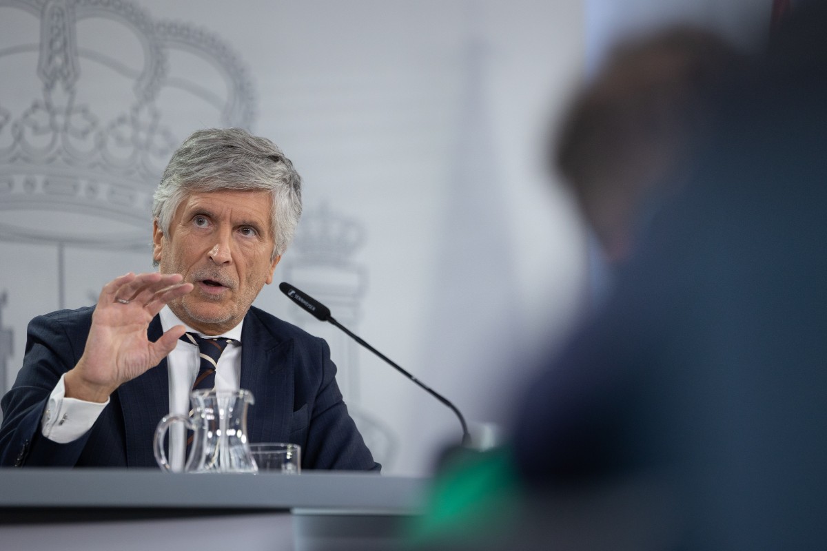 El CNI avisó un día antes de la invasión de Ceuta: las horas clave que ponen contra las cuerdas la versión de Marlaska