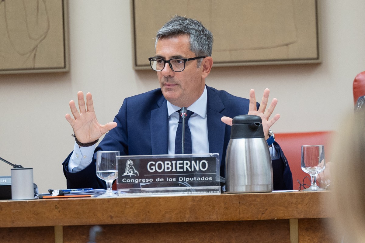 Bolaños abre la puerta a ceder a Cataluña las competencias de inmigración en plena crisis de Ceuta