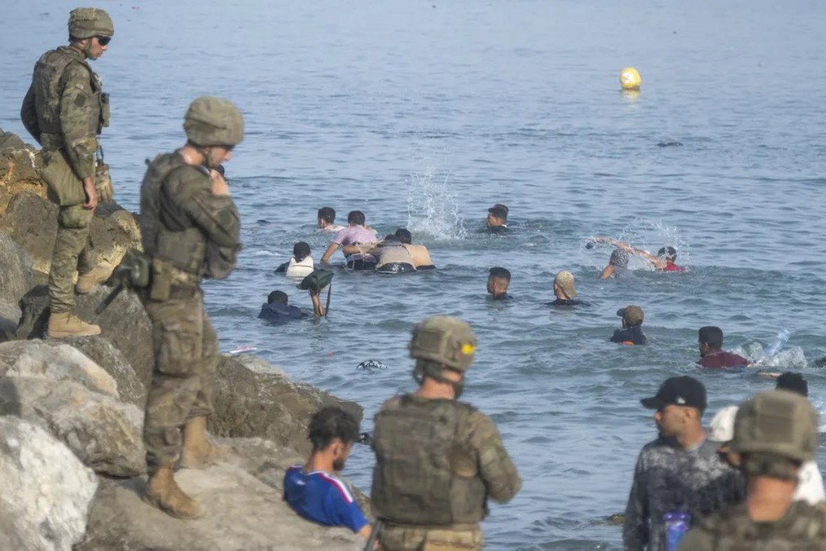Aumentan a 26 los militares del Ejército español contagiados de Sarna tras el despliegue en Ceuta por la invasión migratoria