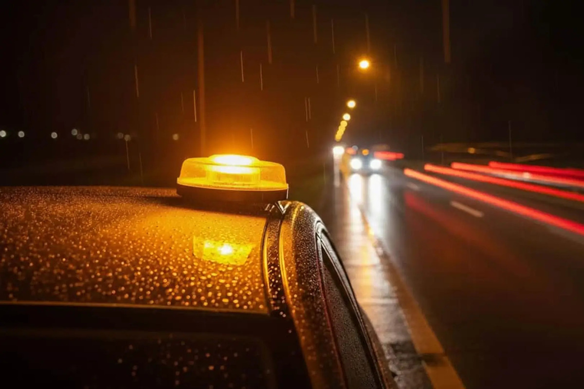 La baliza V16, detrás del accidente de tráfico con dos fallecidos en Albacete hace unos días: «No se ve lo suficiente»