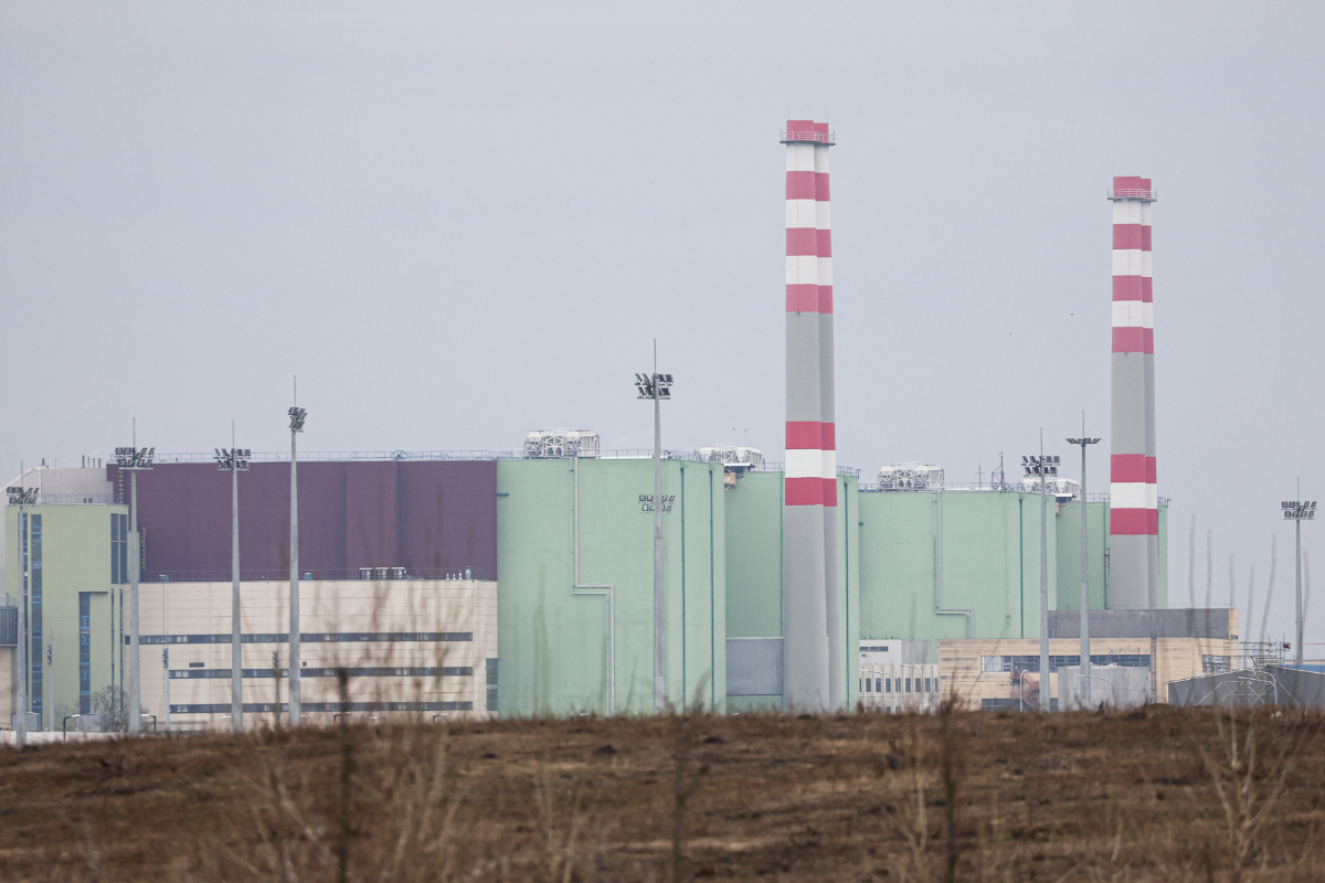 La central nuclear de Paks se apagará por completo por la caída del nivel del Danubio: «Es una crisis sin precedentes»