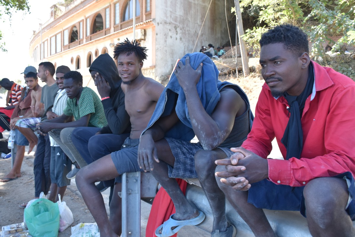 El Gobierno presupuestó en abril una ampliación del CETI de Ceuta para acoger a 1.000 inmigrantes ilegales en su interior