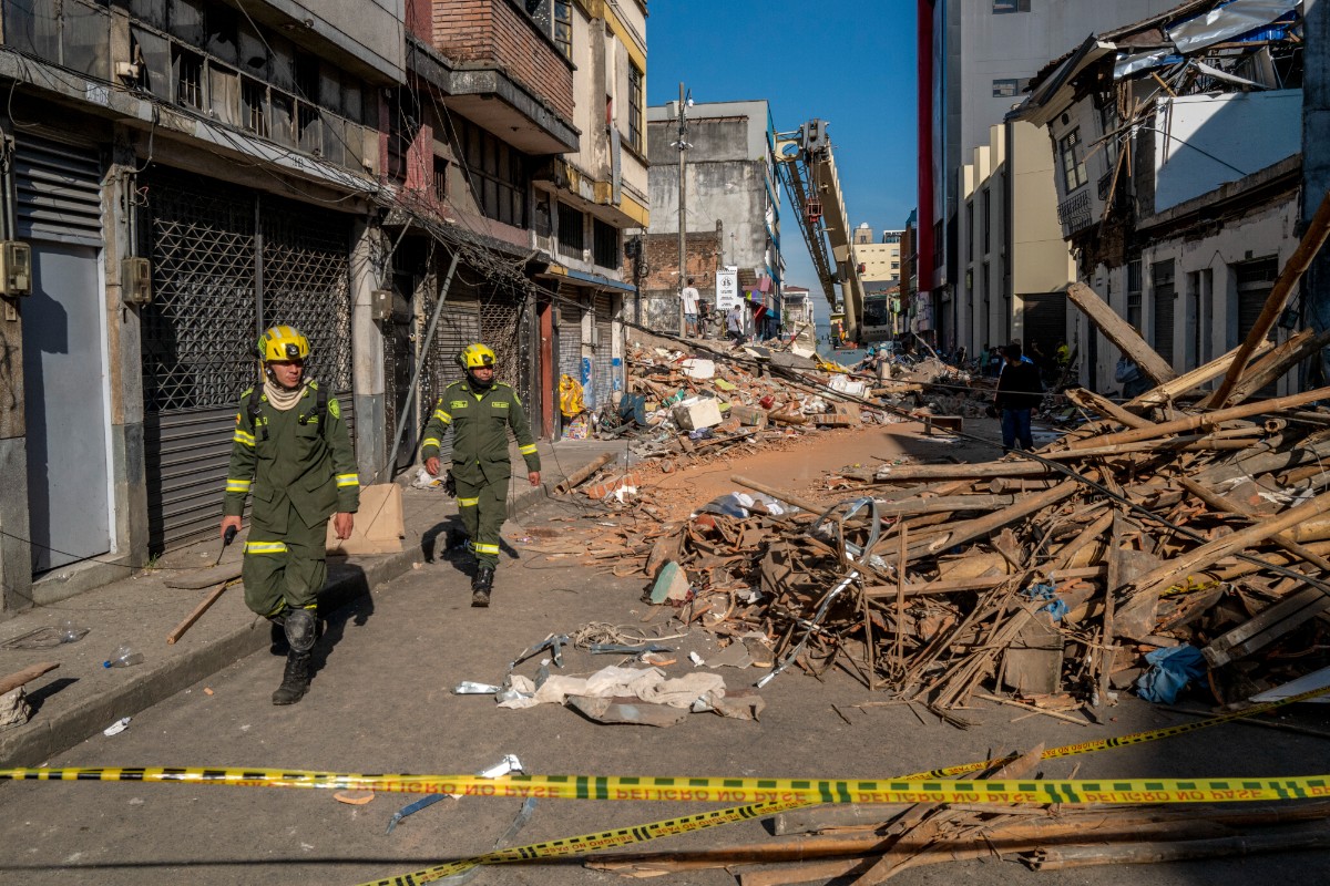 Sigue habiendo 75 españoles sin localizar tras el terremoto de Colombia, y no constan fallecidos ni heridos