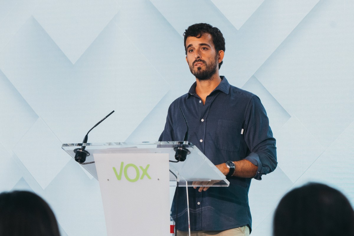 Remigración, construir, bajar impuestos, vivienda social con prioridad nacional… VOX reitera sus propuestas para combatir el problema de vivienda en España
