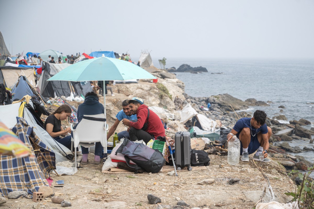 La Policía Nacional detecta pisos patera en Ceuta tras la invasión: investiga trata de seres humanos, agresiones y hacinamiento severo