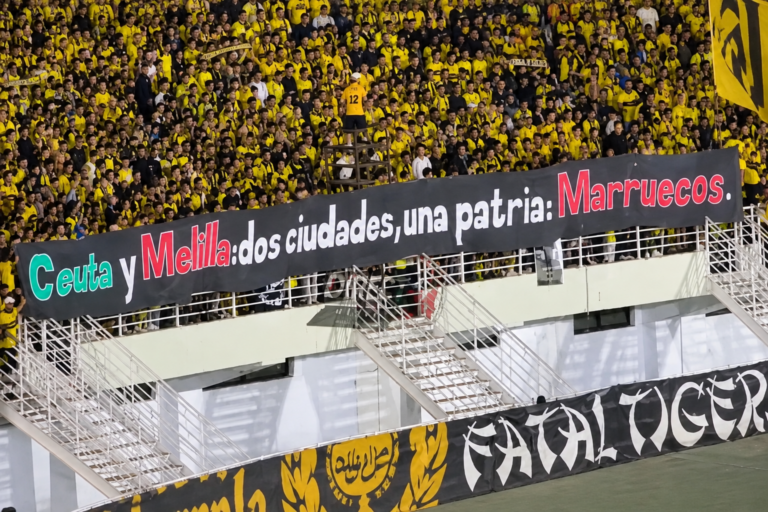 La Policía investiga el papel de las hinchadas de fútbol marroquíes en la movilización de la invasión de Ceuta