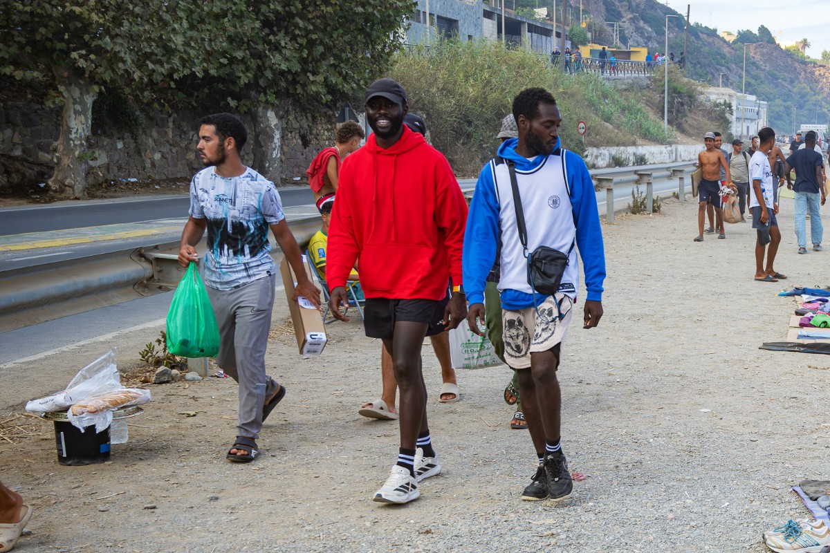 Detenidos en Ceuta dos invasores por agredir a un menor con un arma blanca y por un delito de allanamiento de morada