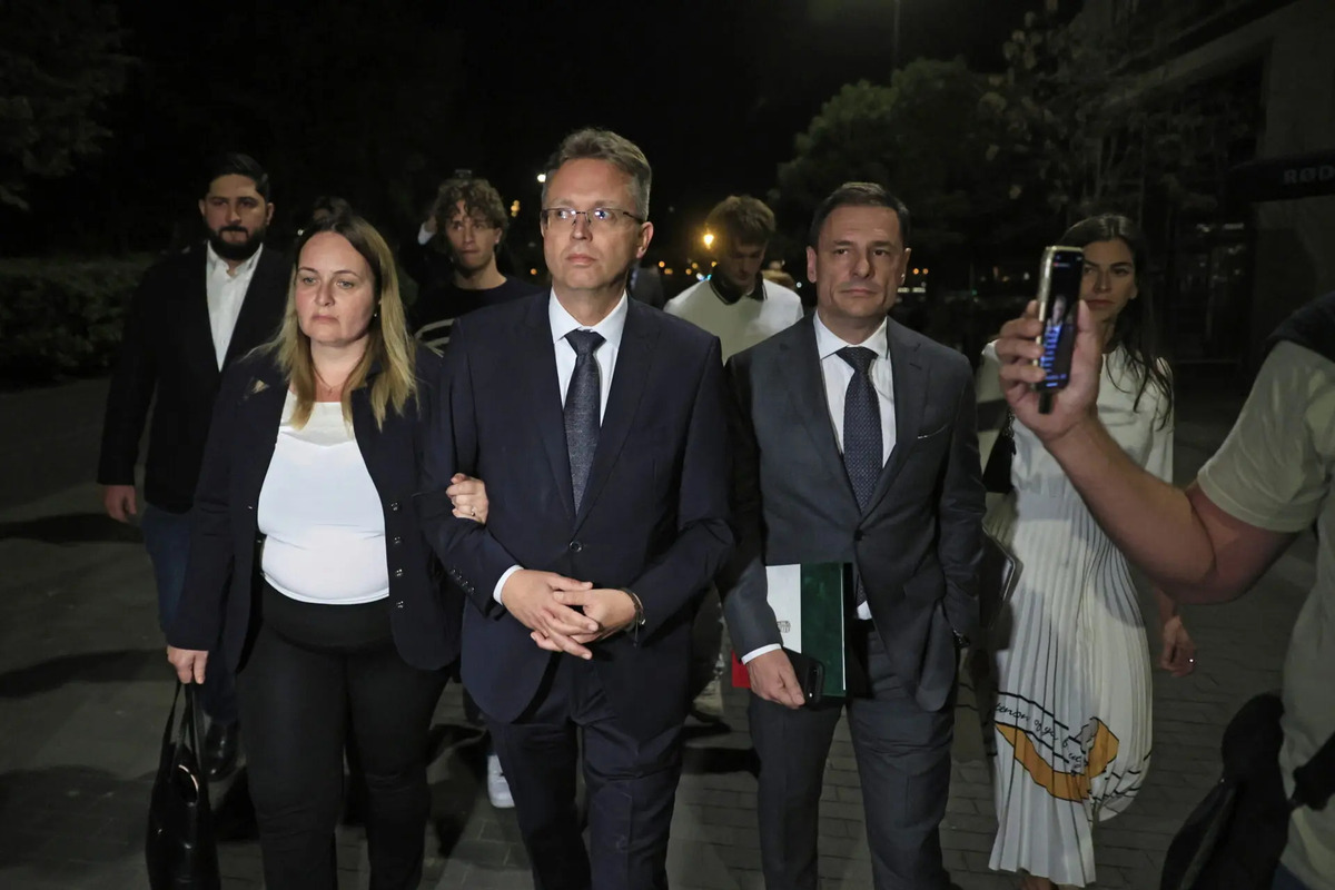 Primer preso político en la Hungría globalista de Magyar: arrestan al ex ministro de Cultura y Familia por financiar a artistas patriotas