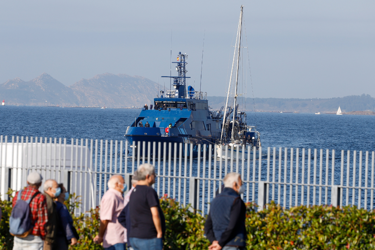 Aduanas intercepta un velero con 2,5 toneladas de cocaína frente a Galicia y detiene a cuatro tripulantes extranjeros