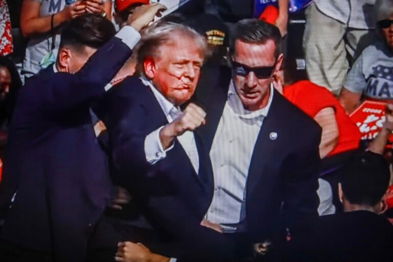 Trump señala al Partido Demócrata por el intento de asesinato que sufrió en julio de 2024: «Todo fue un complot para sacarme de las elecciones»