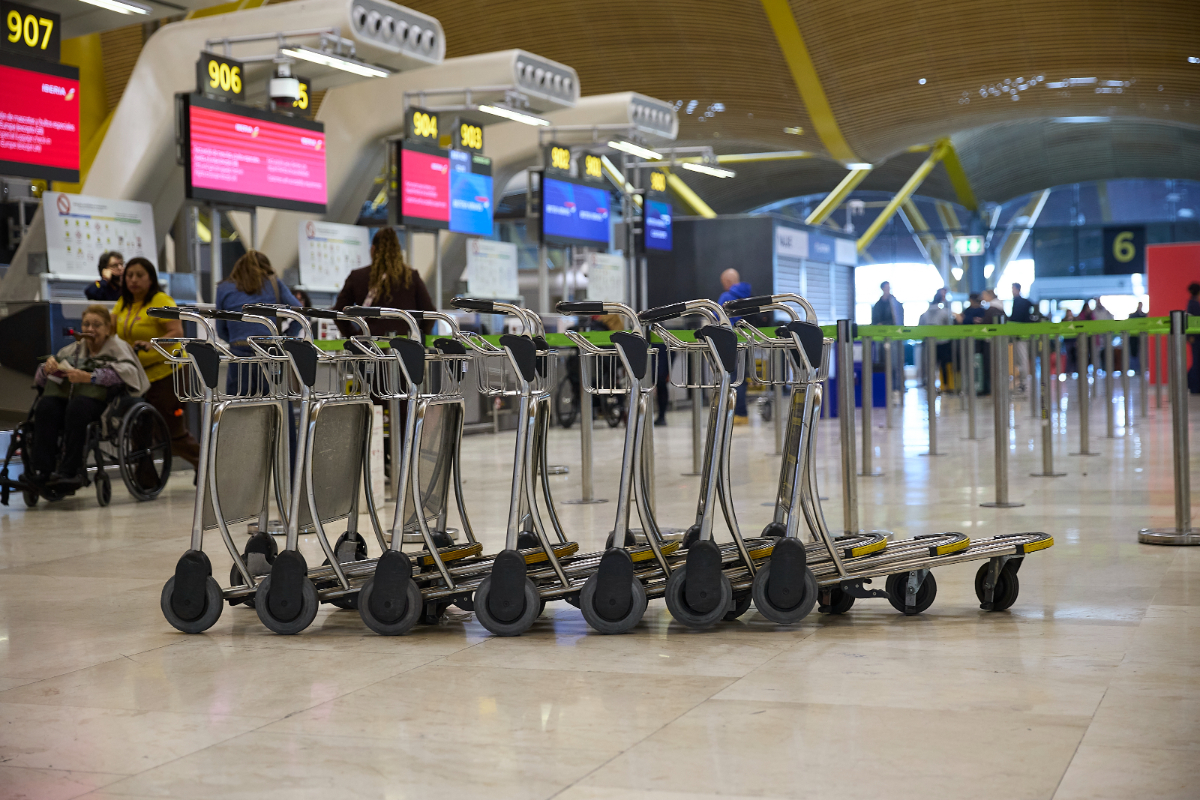 Uno de cada cuatro vuelos en España sufrió retrasos o cancelaciones este verano