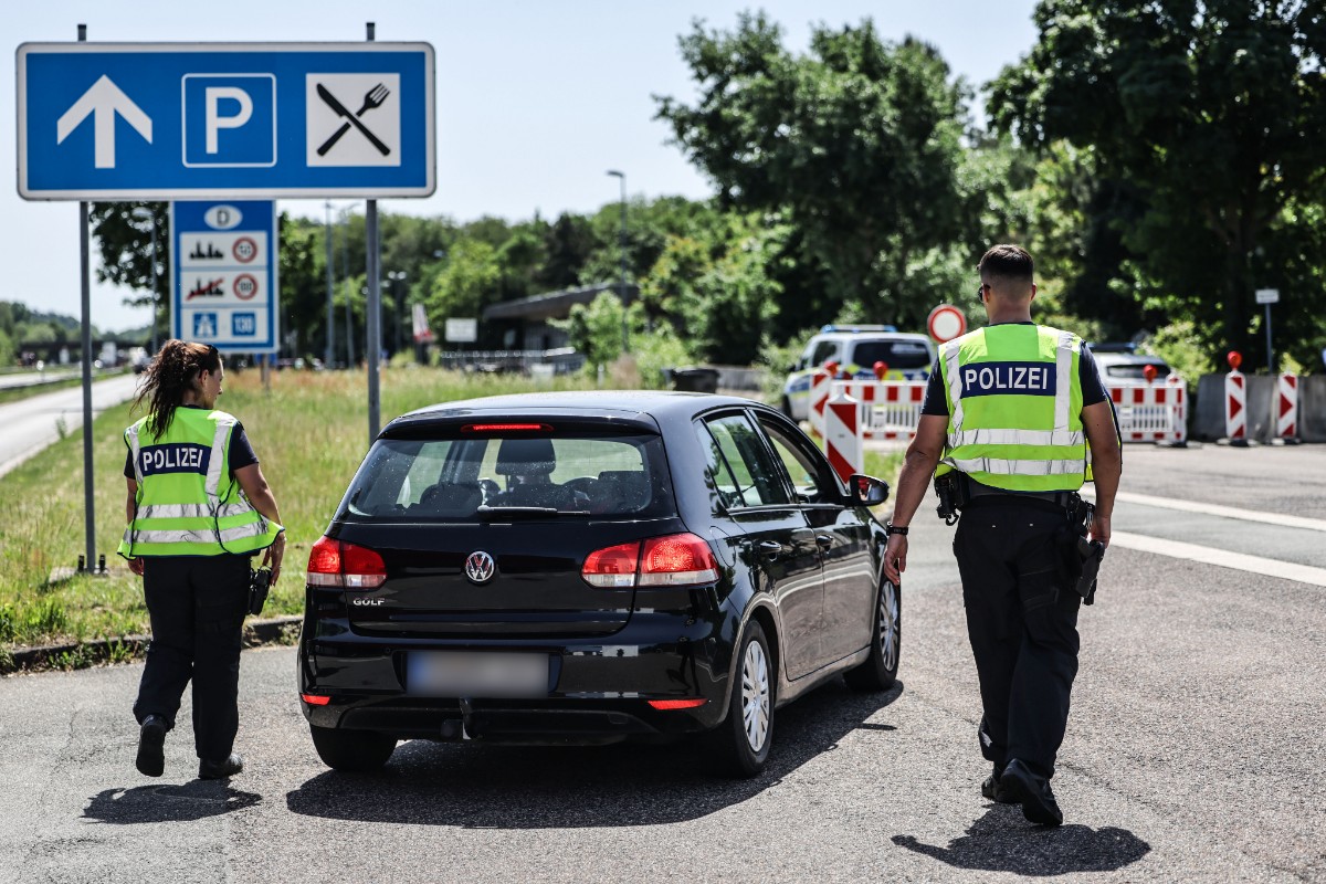 Una joven de 18 años es violada en Dordrecht (Países Bajos) por una banda de inmigrantes ilegales, la mayoría de ellos sirios