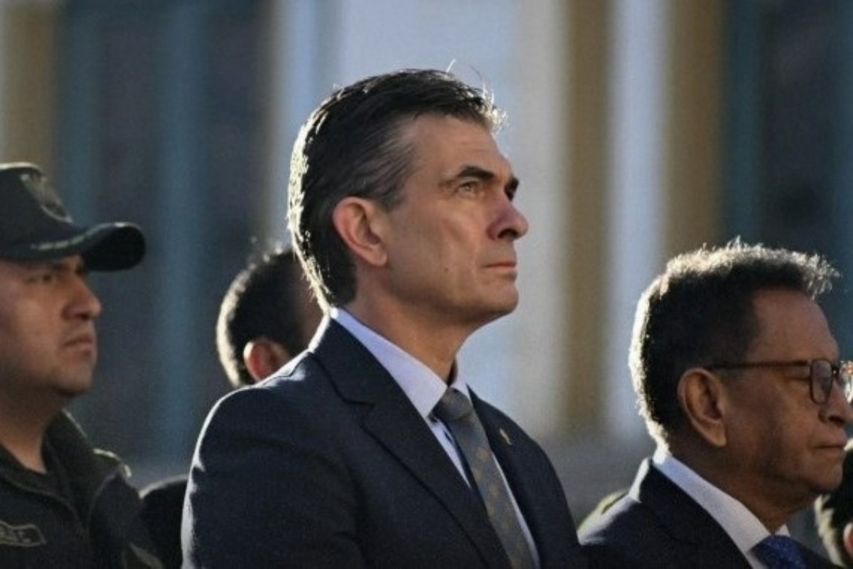 El presidente de Bolivia decreta luto nacional tras un explosión en una instalación militar que dejó ocho muertos