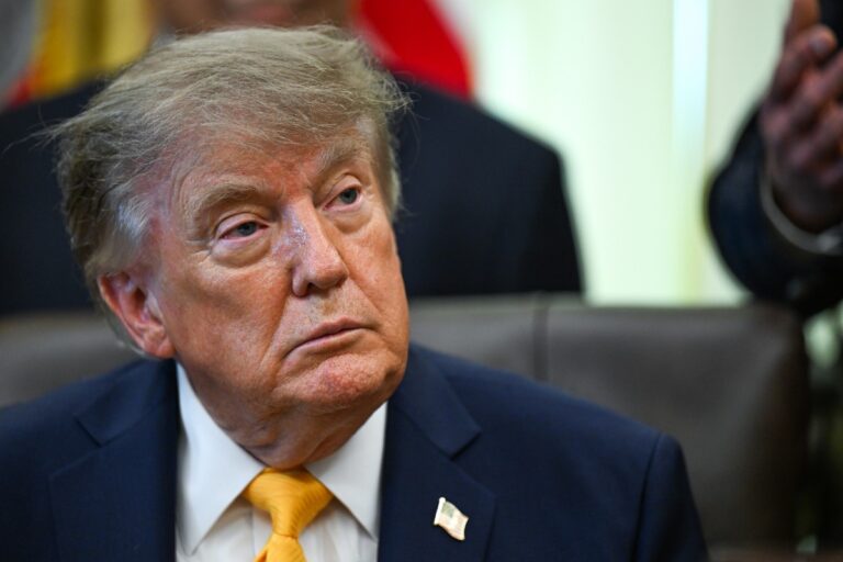 La Administración Trump emite sanciones contra Sudáfrica por promover la discriminación contra población blanca