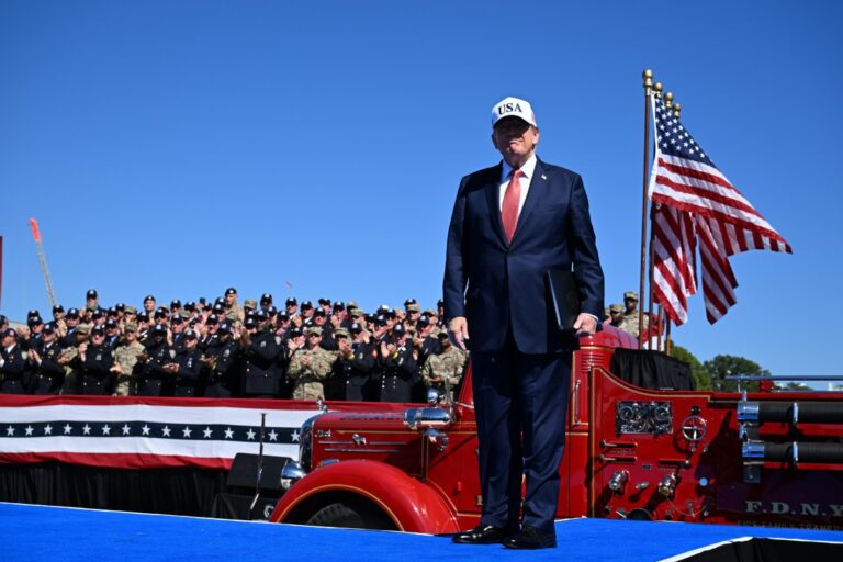 Trump recuerda a las víctimas de los atentados terroristas del 11 de septiembre de 2001: «Nuestras torres fueron derribadas y volvimos a levantarnos, más fuertes»
