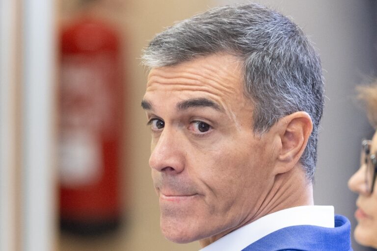 El sistema de alertas en el que Moncloa gastó ocho millones de euros acumulaba diez meses de retraso cuando se produjo la invasión de Ceuta