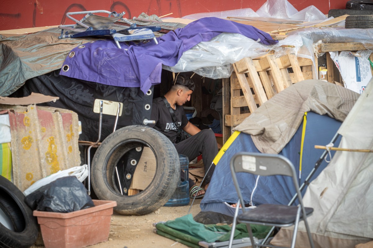 Cuatro nuevos casos de varicela entre inmigrantes en Ceuta después de que Sanidad diera por completado el rastreo de contactos