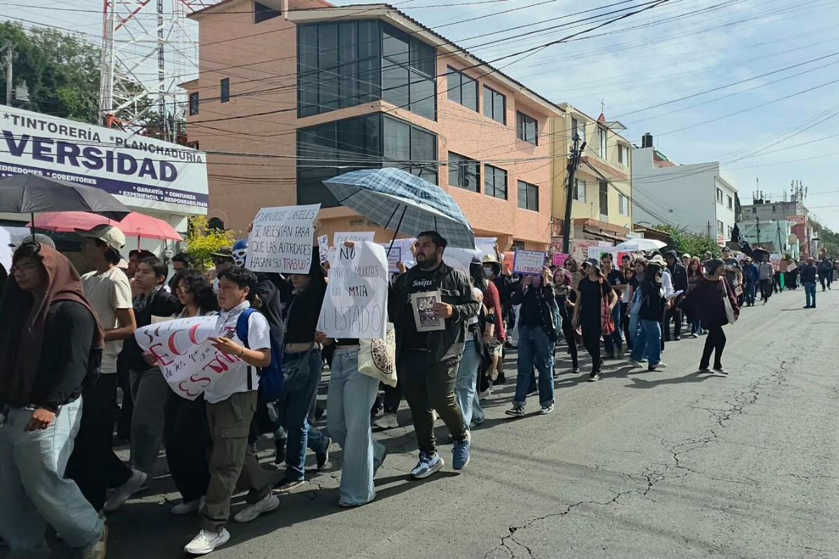 Cientos de estudiantes salen a las calles de México para exigir justicia por el asesinato de la española Claudia Tacoronte