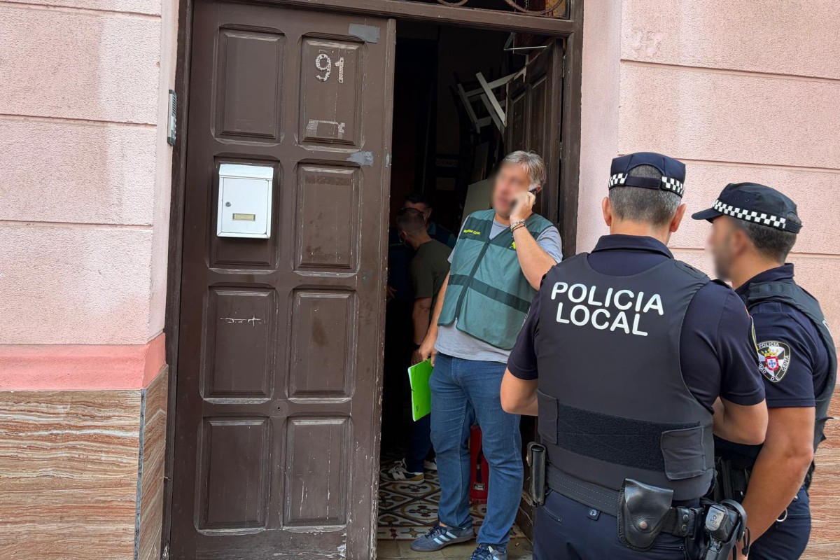 La Policía destapa en Ceuta dos pisos patera con 28 inmigrantes ilegales y más de 10.000 euros de beneficio