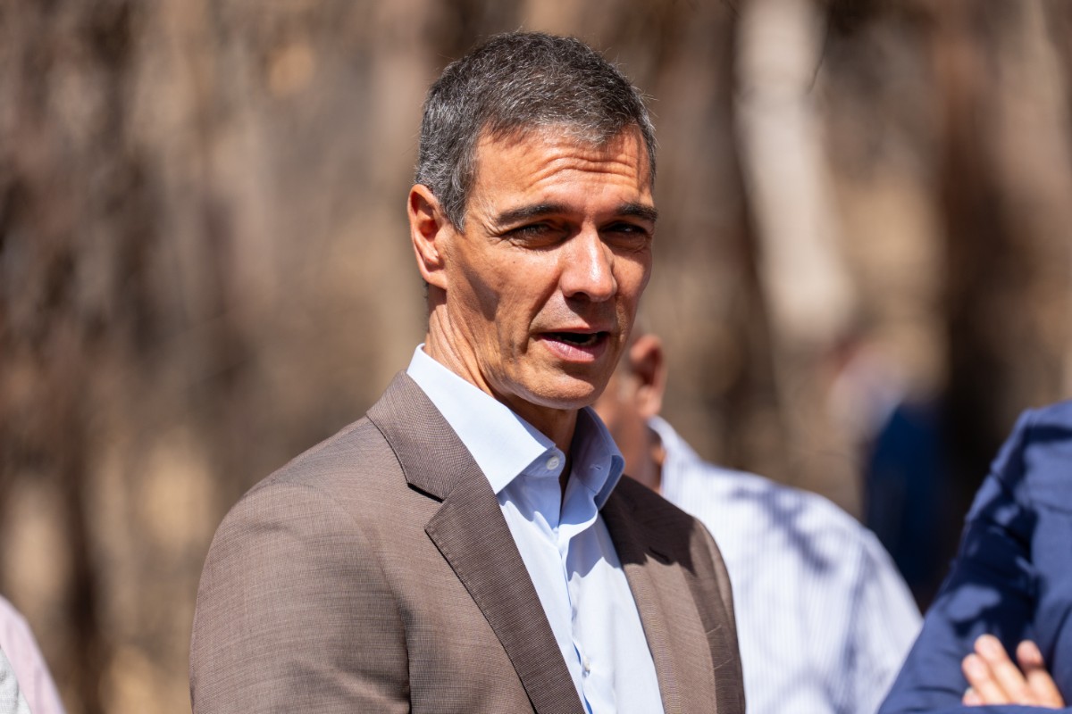 Sánchez ya contempla seguir al frente del PSOE desde la oposición y reabre el temor a un «superdomingo» electoral