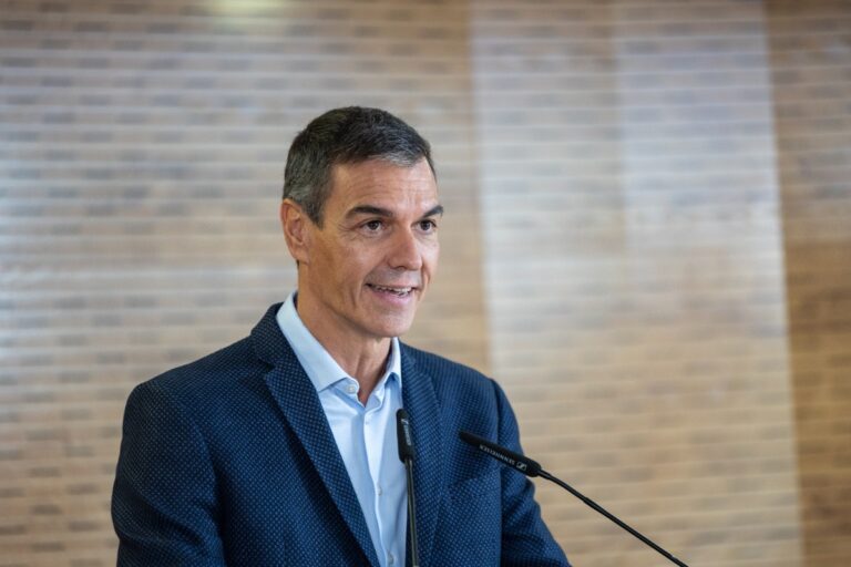El PSOE se prepara para una posible imputación mientras el Gobierno eleva su ofensiva contra los jueces