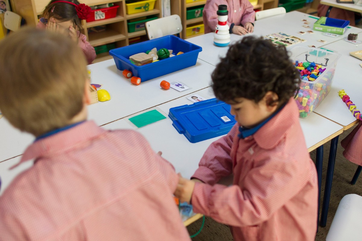 Detenido un argelino por denuncias de violación a niños de entre tres y cinco años en una guardería católica de París