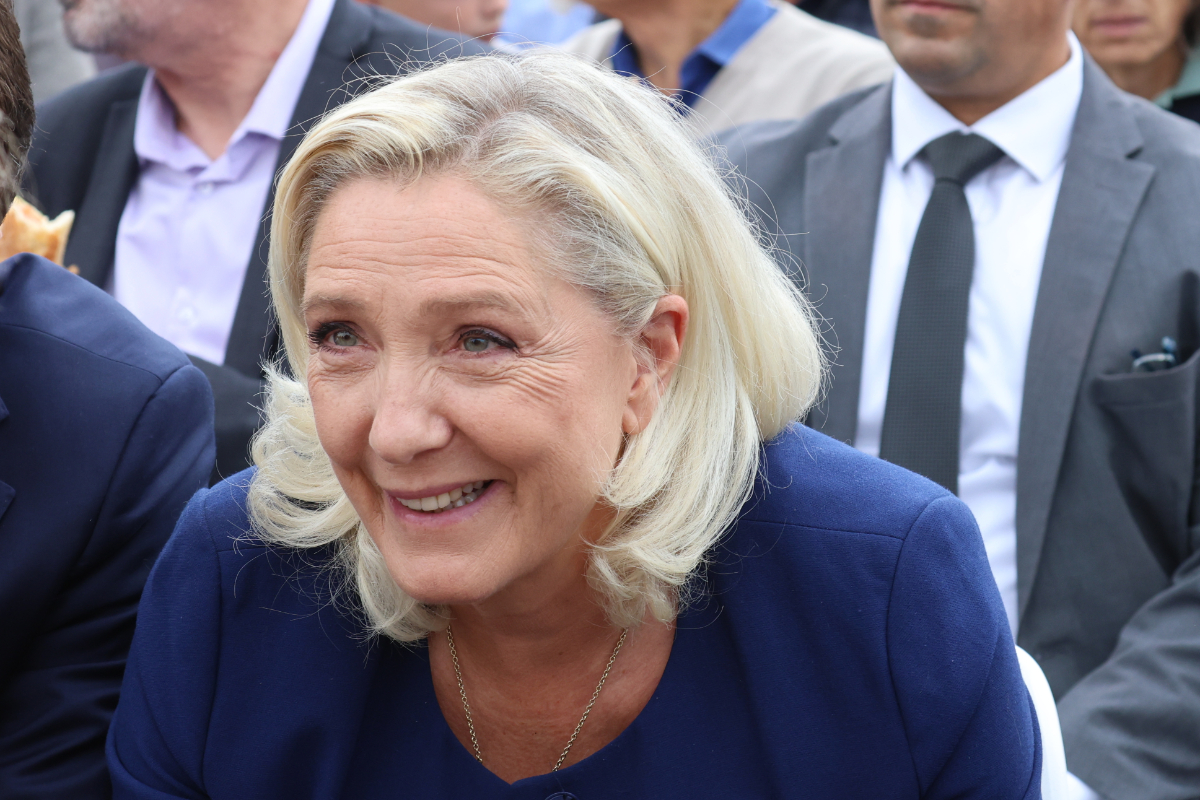Le Pen celebra una «victoria histórica»: Agrupación Nacional podrá formar por primera vez un grupo en el Senado francés